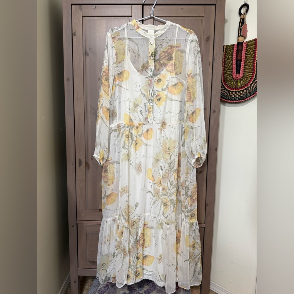 AMAZING H&M made in INDIA flowy floral chiffon maxi dress with slip